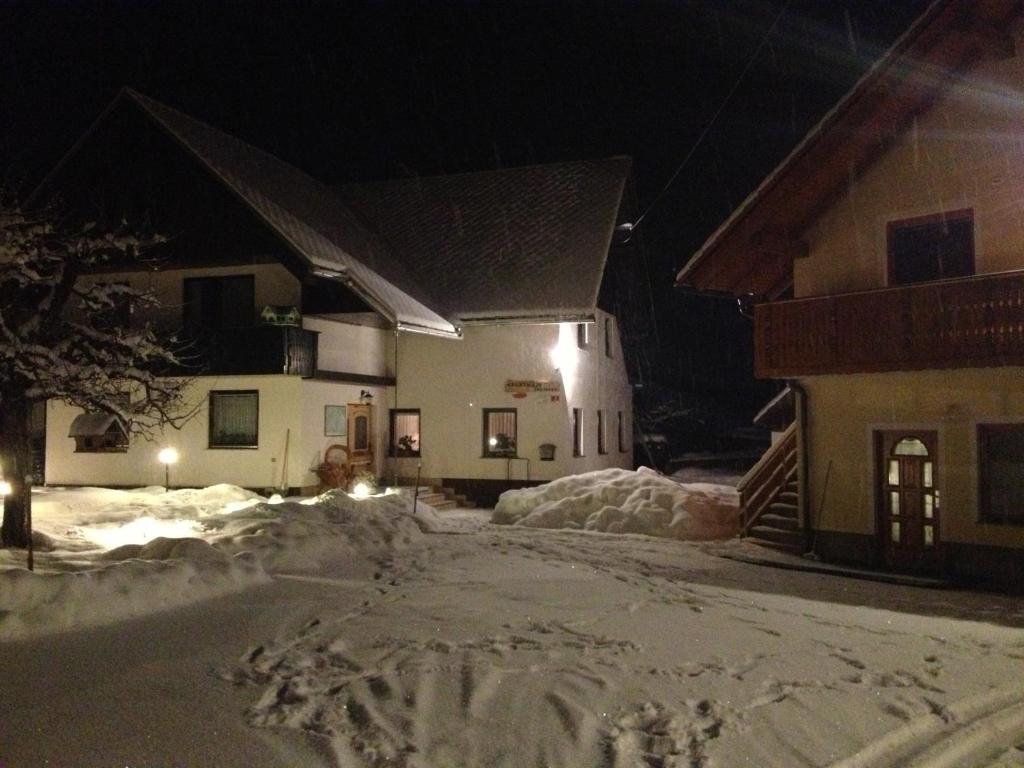 Apartments & Rooms Preseren Bled Room photo